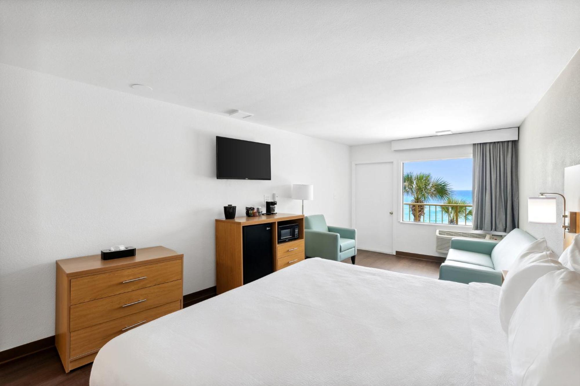 Chateau Beachfront Hotel, A By The Sea Resort Панама Сити Бийч Екстериор снимка
